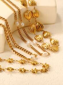 Collar de perlas de agua dulce de lujo europeo y americano, cadena de clavícula en forma de estrella de cinco puntas, collar de acero inoxidable chapado en oro de 18 quilates al vacío para fiestas, regalos, banquetes de boda y accesorios de joyería para mujeres