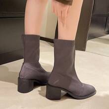 2025 Botas Elásticas Pretas Slim para Mulheres, Botas de Tornozelo de Salto Alto Grosso de Cor Sólida Cinza com Bico Fino, Estilo Ocidental de Botas Curtas, Outono/Inverno