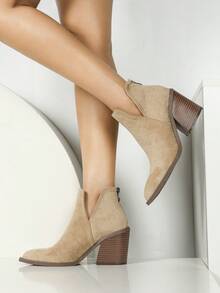 2024新款法式踝靴女款，英伦风秋冬新款尖头粗跟踝靴，后拉链设计 - 深杏色 - 查看 4