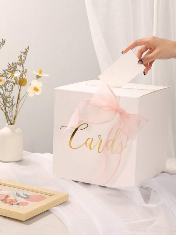 1pc Elegant White Card Box With Gold Foil Design, Including Pink Ribbon Bow, Perfect As A Wedding Gift, Baby Shower, Wedding Cash Box Holder, Baby Shower, Anniversary, Birthday Party, Graduation Table Center Decoration, Wedding Decoration, Home Decoration, Room Decoration, Most Popular Among Brides At Parties (Including 10 Cards)