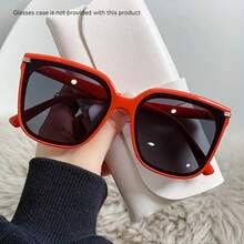 2025 New Fashion Large Frame Women's Glasses Natural High-End Retro Women's Glasses Versatile Street Style  Cool Women's Glasses - 紅框黑灰鏡片 - 查看 4