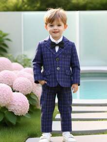 三件套男童西装套装，男童正式礼服套装，适合婚礼、生日、钢琴演奏会等场合，包含外套、裤子和领结，秋冬季款。