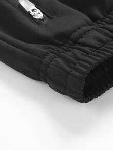 Escolha esta calça de moletom! O design com barra dobrada é prático e permite transitar facilmente entre a academia e o dia a dia. Leggings - Preto - Ver 6