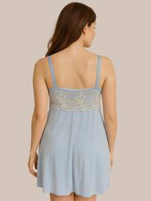 Postpartum And Maternity Nursing Nightgown With No Pads And Two-Tone Lace. - Baby Blue - View 3