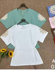 Basic T-Shirt With Flower Detail On The Sleeve, Summer - 棕色 - 查看 1
