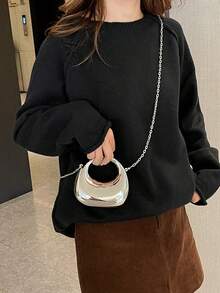 亚克力新月形盒形手提包，迷你掌包，时尚百搭链条单肩斜挎包，适合装口红、耳机等物品 - 銀色 - 查看 4