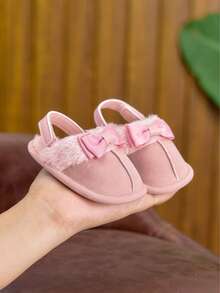 0-1 岁婴幼儿女童鞋，室内家居魔术贴蝴蝶结休闲软底可爱毛绒婴儿女童拖鞋，秋冬