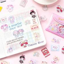 40张/包 Sanrio 贴纸 Kuromi Melody Cinnamoroll 可爱卡通 Hello Kitty 纸质装饰 PVC 贴纸收纳袋 适合派对礼物