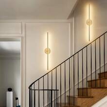 1 قطعة إضاءة حائط ذهبية بلمبات LED مع بطارية وريموت كنترول، قابلة للتعتيم، لمبة حائط لاسلكية، مناسبة للغرف المعيشة والنوم والممرات والفنادق وديكور المنزل