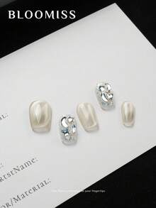 10 Pieces Of Handcrafted Press On Nails Short ,Cat's Eye Nails , Autumn Nails, Reusable Fake Nails