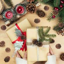 30 Stücke Natürliche Mini Tannenzapfen - 2cm kleine Weihnachts-Schneezapfen Ornamente - Thanksgiving Mini Schneezapfen für DIY Basteleien, Vasen Füllungen, Herbst Winter Heim Weihnachtsbaum Dekoration - Kastanienbraun - Übersicht 4