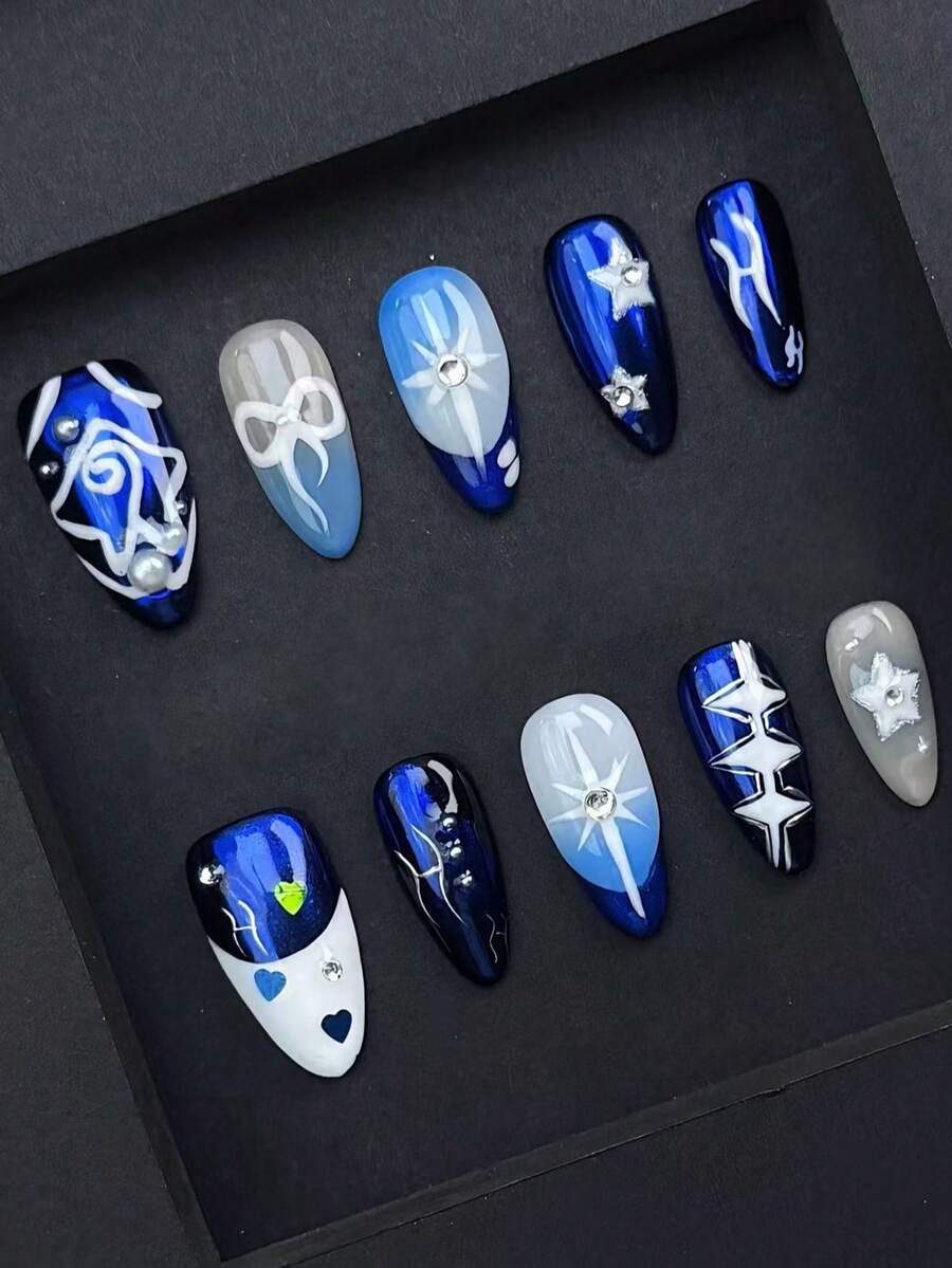 10 pezzi di unghie finte a mandorla, set di unghie finte blu laser primaverili ed estive con decorazioni a stella disegnate a mano, personalizzate e alla moda, adatte per tutti i look quotidiani delle donne