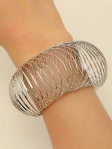 HOTNICE Brazalete circular geométrico de moda y personalizado, temperamento de alta gama para mujeres, brazalete redondo plano de primavera retro de lujo ligero - Multicolor - Ver 4