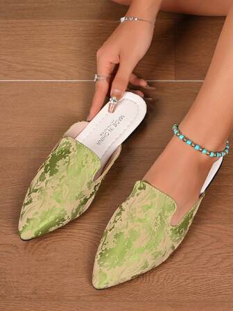 Women's Paisley Pattern Basic Embroidered Pointed Toe Flat Slip-On Shoes, Suitable For Indoor And Outdoor, All Seasons