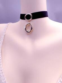 1pc Women's Metal Hollow Asymmetrical Geometric & Heart Pendant Necklace, Vintage Fashion Casual Street Party Jewelry