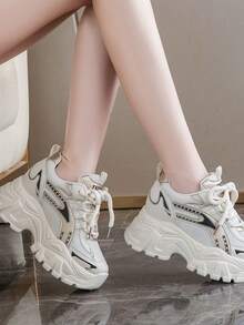 Größe 35-40 einfarbige Schnürsneaker mit dicker Sohle, geeignet für Schule, Outdoor, Strand, alle Jahreszeiten