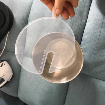 Mixing Bowl Splash Guard, Splash-Proof Egg Beater Bowl, Round Cover, Splash Guard, Splash And Spill Cover, Suitable For Mixing Bowls, Cooking And Baking Kitchen Tools, Egg Beater Cover, Cream Bowl Mixer Sieve, Baking Egg Beater Splash Guard, Plastic Bowl Cover, Kitchen Cooking Supplies