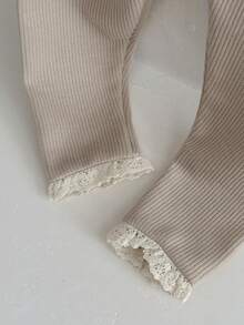 Newborn Baby Girls Solid Color Lace Trim Elastic Leggings, Spring/Autumn