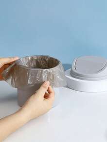 迷你垃圾桶，带盖小型垃圾桶，桌面垃圾桶，塑料桌面废纸篓，旋转顶部设计，防止气味泄漏，用于存放桌上的果皮和纸屑以保持整洁，适用于浴室、家庭办公桌装饰、茶几、办公室、客厅、书房返校