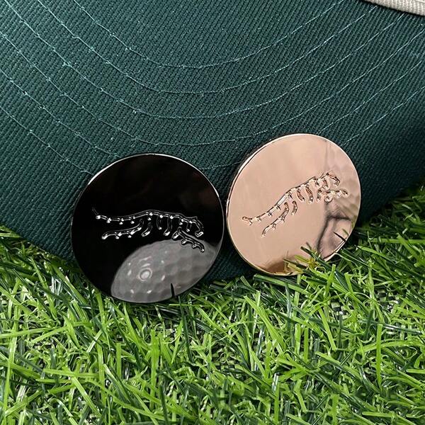 Signature Pattern Golf Cap Clip - Secure Stylish Accessory For Golf Fans & Enthusiasts | Perfect For On-Course & Practice Sessions