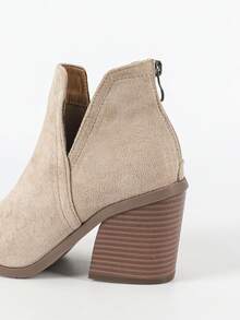 2024新款法式踝靴女款，英伦风秋冬新款尖头粗跟踝靴，后拉链设计 - 淺杏色 - 查看 10