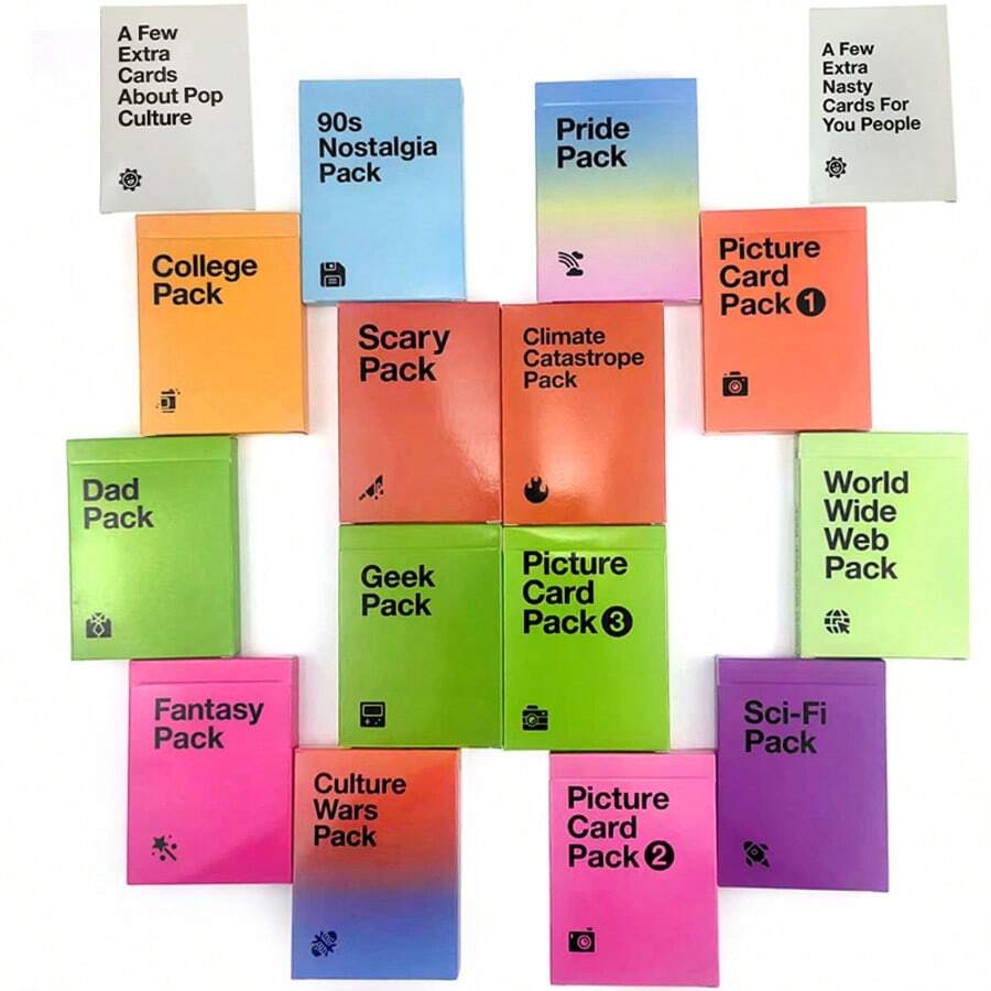 Jogos de Natal Cartas Contra: Pacote de Nostalgia dos Anos 90, Pacote de Orgulho, Pacote Universitário, Pacote de Catástrofe Climática, Pacote do Pai, Pacote de Cartões de Imagem 1,2,3, Pacote de Ficção Científica, Pacote de Guerras Culturais, Pacote da World Wide Web, Pacote Geek, Pacote Assustador, Pacote de Fantasia • Mini Expansão Jogos de Festa de Natal Criativa Cartas