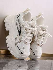 Größe 35-40 einfarbige Schnürsneaker mit dicker Sohle, geeignet für Schule, Outdoor, Strand, alle Jahreszeiten