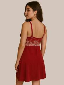 Postpartum And Maternity Nursing Nightgown With No Pads And Two-Tone Lace. - Merah - View 3