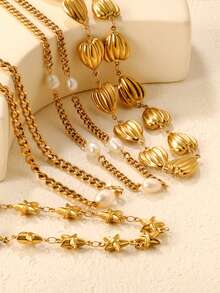 Collar de perlas de agua dulce de lujo europeo y americano, cadena de clavícula en forma de estrella de cinco puntas, collar de acero inoxidable chapado en oro de 18 quilates al vacío para fiestas, regalos, banquetes de boda y accesorios de joyería para mujeres