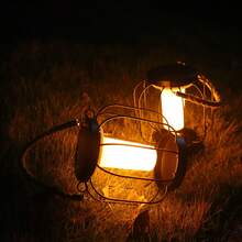 1 pieza Farol metálico con energía solar de 20 a 60 cm, estilo vintage, asa de cuerda, brillo cálido. Ideal para Navidad, Halloween, Pascua; fiestas de jardín, bodas, barbacoas; patio, porche, rincón interior; primavera, verano. Decoración colgante.