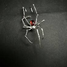 Dark Gothic Style Crawling Spider Ear Cuff Piercing Ear Clip, Creative Design Sweet Cool Punk Personality Exaggerated Ear Clip Earrings, Unisex Halloween Party Costume Accessories - 銀色 - 查看 2