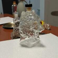 1pc 300ml Wolf Crested Whiskey Glass Bottle - Unique Wolf Head Design With Amber Liquid, Perfect For Anniversaries & Special Occasions, Whiskey Bottle