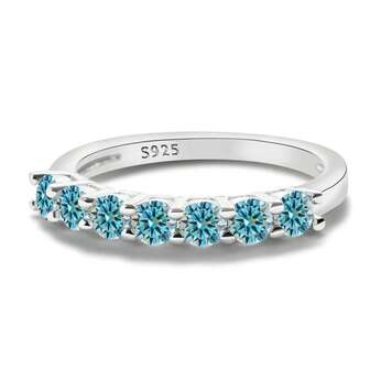 1pc Fashionable S925 Sterling Silver Moissanite Ring In Gift Box Packaging, Can Pass Diamond Testing, Simple And Classic Ideal Choice As Gift For Women, Suitable For Daily Wear, Available In Sizes 5-9