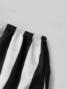 Women Striped Ruffle Shorts Low Elastic Waist Lace Trim Mini Bloomers Casual Summer Streetwear - 黑色 - 查看 9