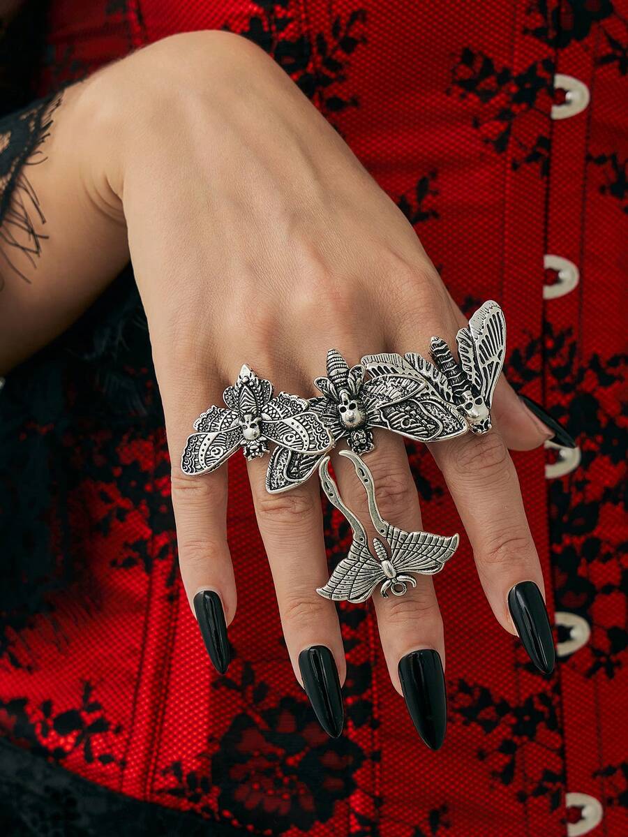 4pcs/Set Gothic Style Skull, Bat, Butterfly Design Rings, Personalized Fashion Metal Bee Element Rings, Jewelry Set For Women To Wear Daily And Festivals - Antique Silver - View 1