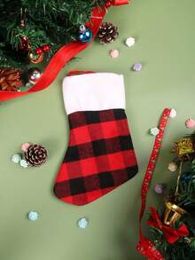 4 paquets de bas de Noël - Bas de Noël à carreaux rouges et noirs pour la cheminée. Bas de Noël pour la décoration familiale de Noël, la fête des vacances, la décoration de la pièce d'hiver