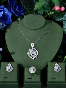 1 Set Elegant Cubic Zirconia Sunflower Jewelry 3 Pieces Set: 1 Pendant Necklace, 1 Ring, 1 Pair Earrings, Suitable As Anniversary Gift For Women