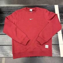 Nike 男士户外运动休闲舒适圆领套头长袖保暖卫衣，带刺绣Logo，建议购买大一码。 - 紅色 - 查看 10