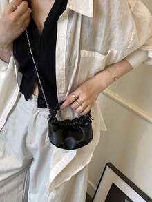 Children's Cross-Body Shoulder Bag, Heart-Shaped Earphone Bag, Fashion Bag, Mini Coin Purse, One-Piece