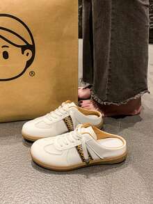 新款女式平底网眼一脚蹬运动凉鞋，最新户外运动设计