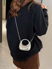 亚克力新月形盒形手提包，迷你掌包，时尚百搭链条单肩斜挎包，适合装口红、耳机等物品 - 銀色 - 查看 5