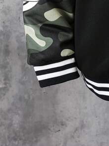 Sudadera acanalada con estampado de camuflaje y pantalones de camuflaje con cordón para niños, ropa casual para exteriores en otoño/invierno