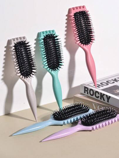 Brosse de massage bouclée authentique | Une brosse de coiffage indispensable pour l'automne et l'hiver, cette brosse de voyage portable pour démêler les cheveux prend soin en douceur des cheveux, définit les boucles et réduit les tiraillements. Elle peut être utilisée mouillée ou sèche, convient à tous les types de cheveux. C'est un élément essentiel pour le dortoir ou la maison et fait un cadeau de Noël parfait., Brosse à cheveux, Brosse pour coiffer en arrière, Brosse de coiffage, Brosse pour cheveux bouclés, Brosse pour les contours, Peigne, Se brosser les cheveux, Set de brosses à cheveux, Se peigner les cheveux, Peigne pour boucles, Brosse démêlante, Brosse à cheveux pour femmes, Cheveux, Voyage, Produits capillaires, Accessoires capillaires, Accessoires, Équipement de coiffure