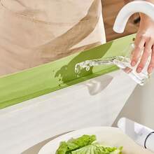 Silicone Material Sink Splash Guard Kitchen Dishwashing Basin Anti-Splash Board Household Hand Washing Countertop Water Barrier Absorbent Mat Waterproof Protector