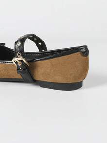 Women's French Retro Mary Jane Flats Contrast Color Buckle Shoes - Camel - View 9