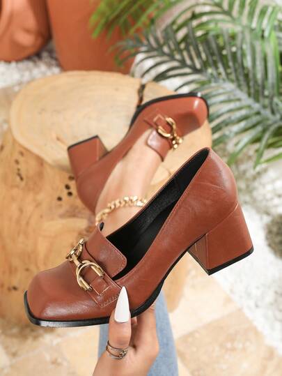 Autunno/Inverno 2025 Décolleté Mary Jane con tacco chunky da donna, taglia piccola, scarpe eleganti con punta quadrata comode, con dettaglio fibbia metallica, versatili per festa, ufficio, uso quotidiano, colore marrone ruggine