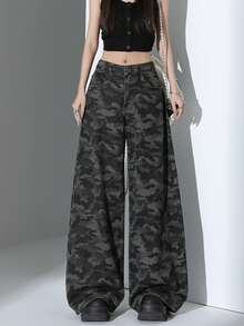 [Free Shipping Limited To Japan! Skin-Friendly Material!] The 2025 Spring, Summer, And Autumn New Women's High-Waisted Camouflage Denim Pants Are Full Of Novelty. Featuring A Built-In Zip Fly Waist, These High-End Bottoms Are Available In Sizes Suitable For Both Petite And Tall Individuals. Perfect For Both Office Commuting And Casual Wear, These Loose-Fit Long Pants Are Ideal For Street Style. A Versatile Fashion Item For Autumn That Can Be Used In Various Scenes.