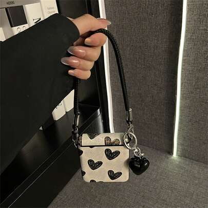 豪华全屏心形手机壳，配有心形吊坠皮革表带，适用于三星