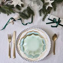 60 Stücke gefrorene geschnittene Pappteller, Einweg-Winterparty-Teller beinhalten 7" grüne Dessert-Teller, 9" blaue Lunch-Teller und 10" weiße Dinner-Teller für Weihnachts-Winterwunderland-Party-Zubehör Tischdekoration, für 20 Personen