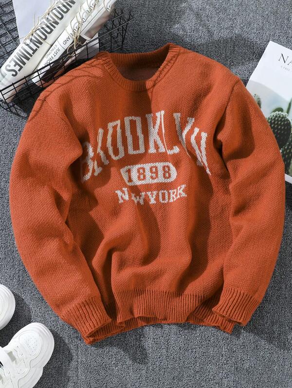 1pc Tween Boys Street-Style American English Graphic Jacquard Knit Pullover, Round Neck Casual Loose Drop Shoulder Short Sweater Tops, Suitable For Spring Autumn And Winter